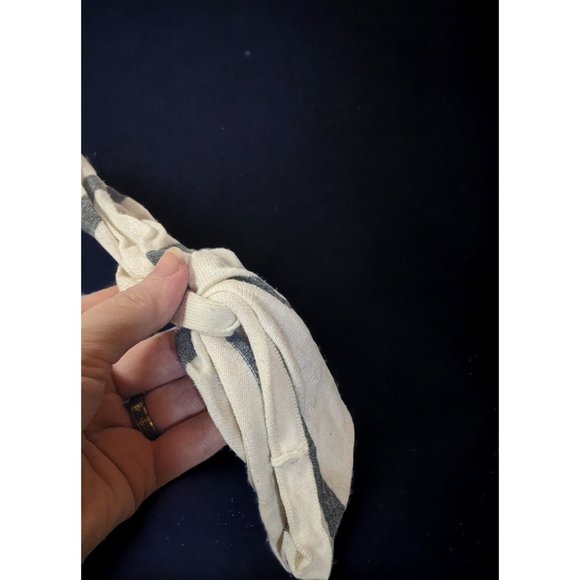 Express Grey And White Striped Cardigan - Picture 4 of 10